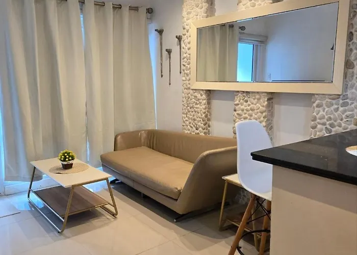 Sea - 2 Bedrooms - 5 Mins Walk To Moa 1a *
